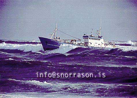ss01027-01