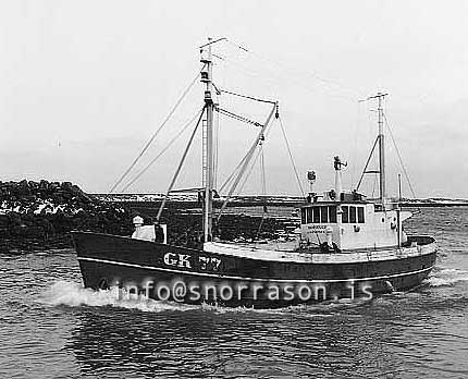 ss03002-01