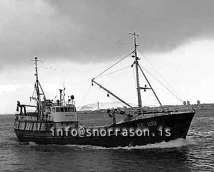 ss03200-01